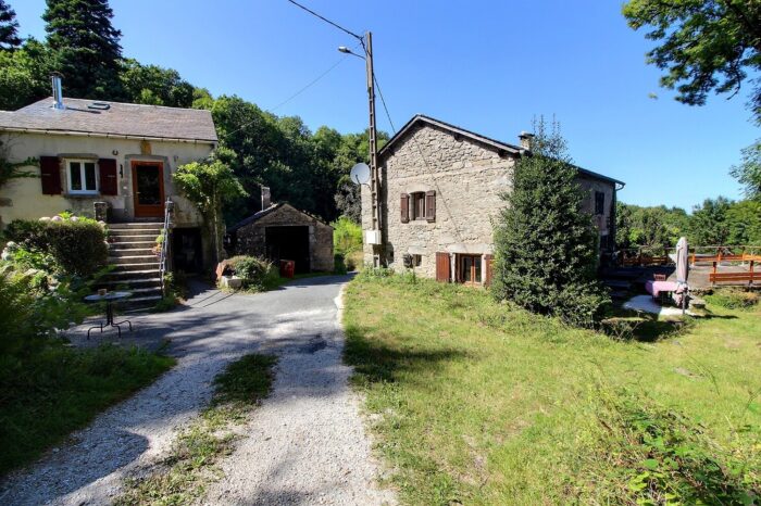 Chemin menant au gîte